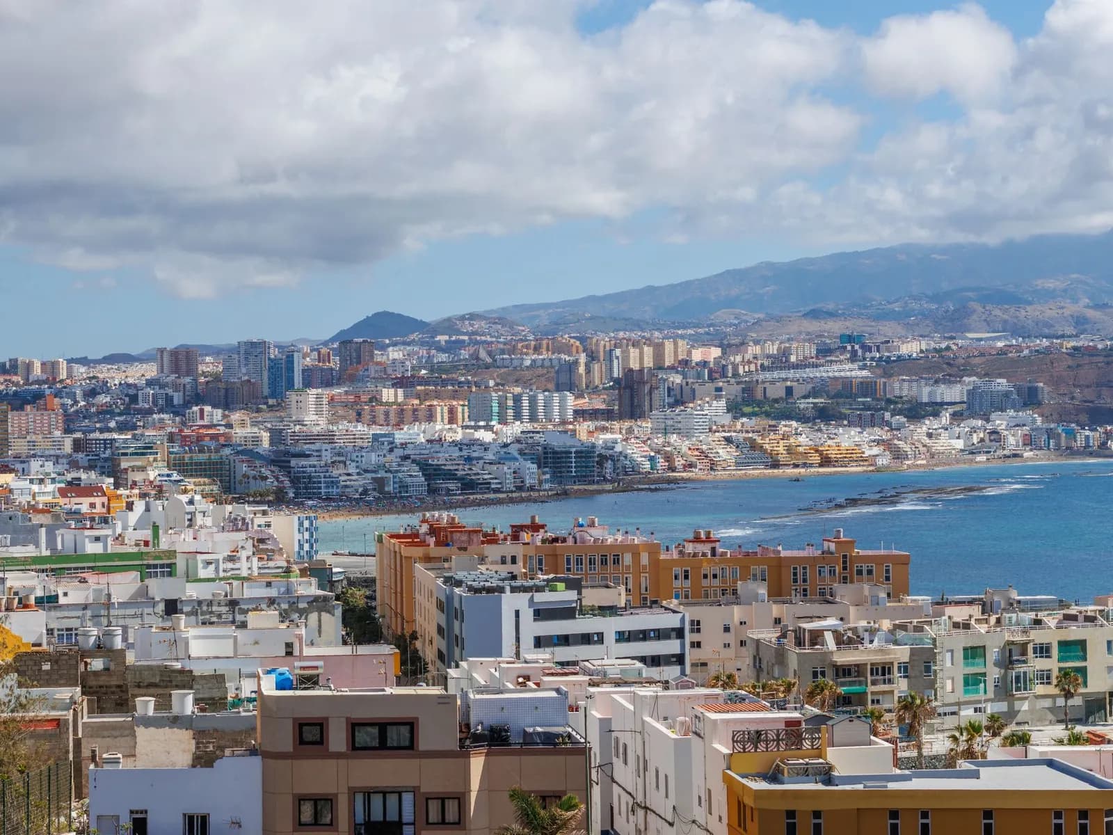 Panorámica de Las Palmas de Gran Canaria desde un mirador