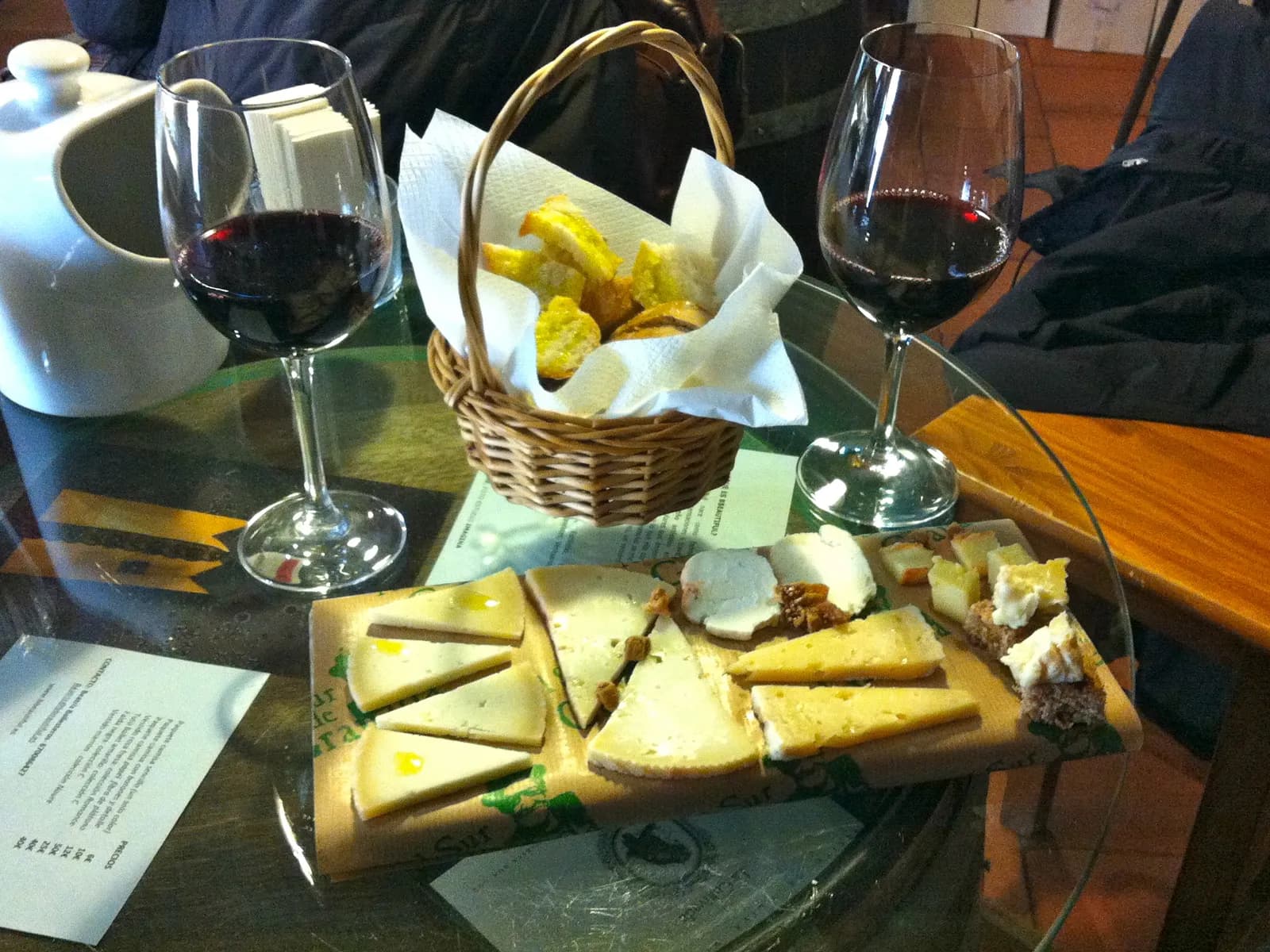 Red wine with cheese and potato tapas in Granada