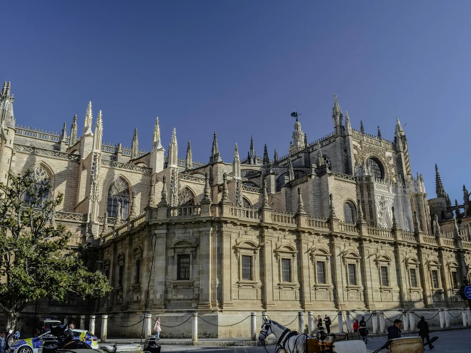 Catedral de Sevilla y la Giralda
