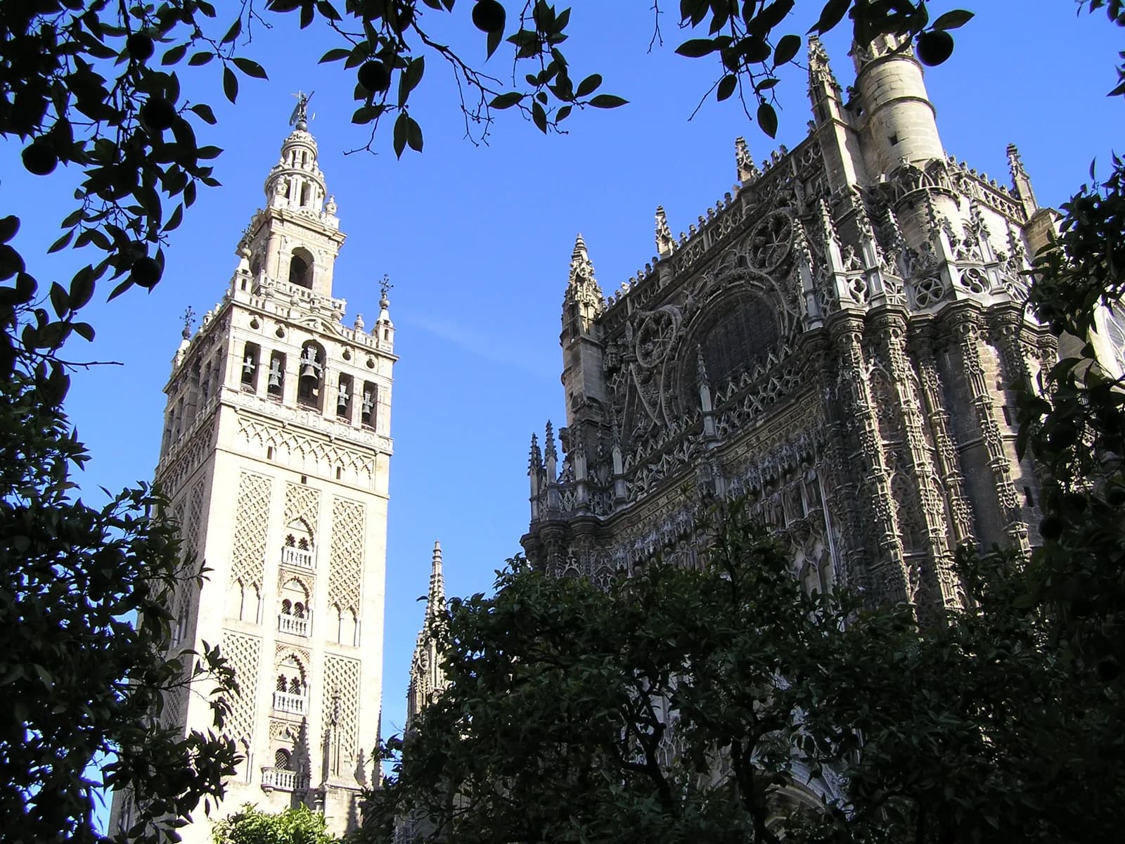 La Giralda y la Catedral de Sevilla
