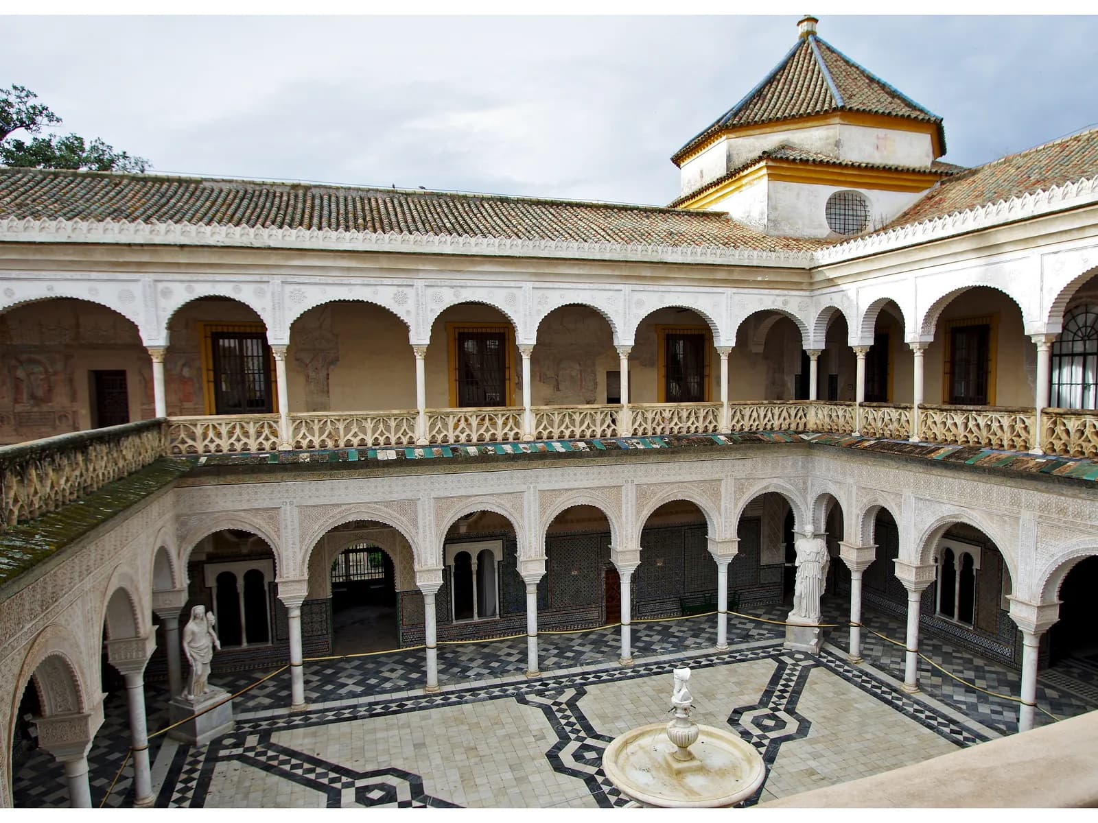 Patio principal de la Casa de Pilatos