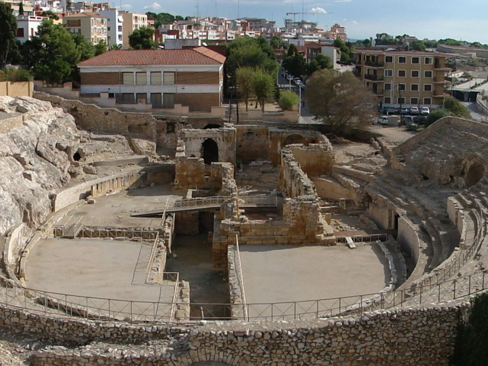 Anfiteatro romano de Tarragona junto al mar