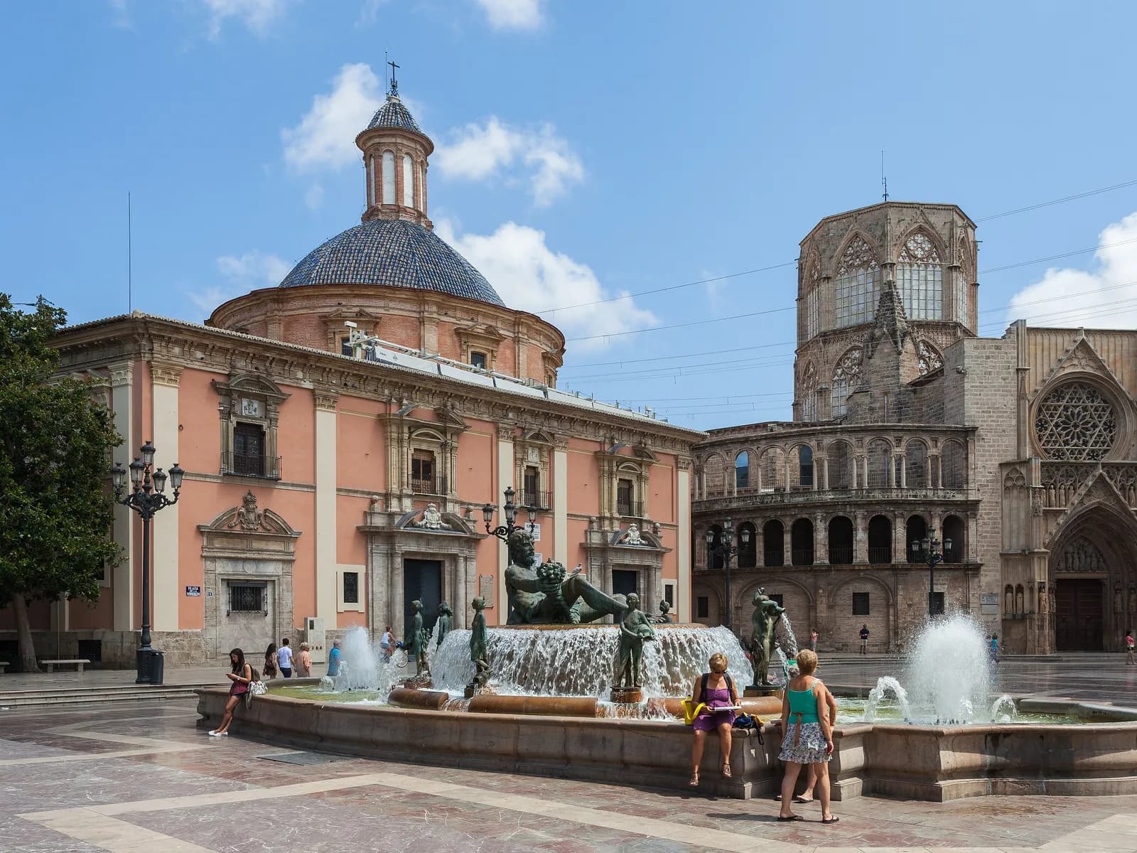 Plaza de la Virgen in Valencia with the basilica and cathedral