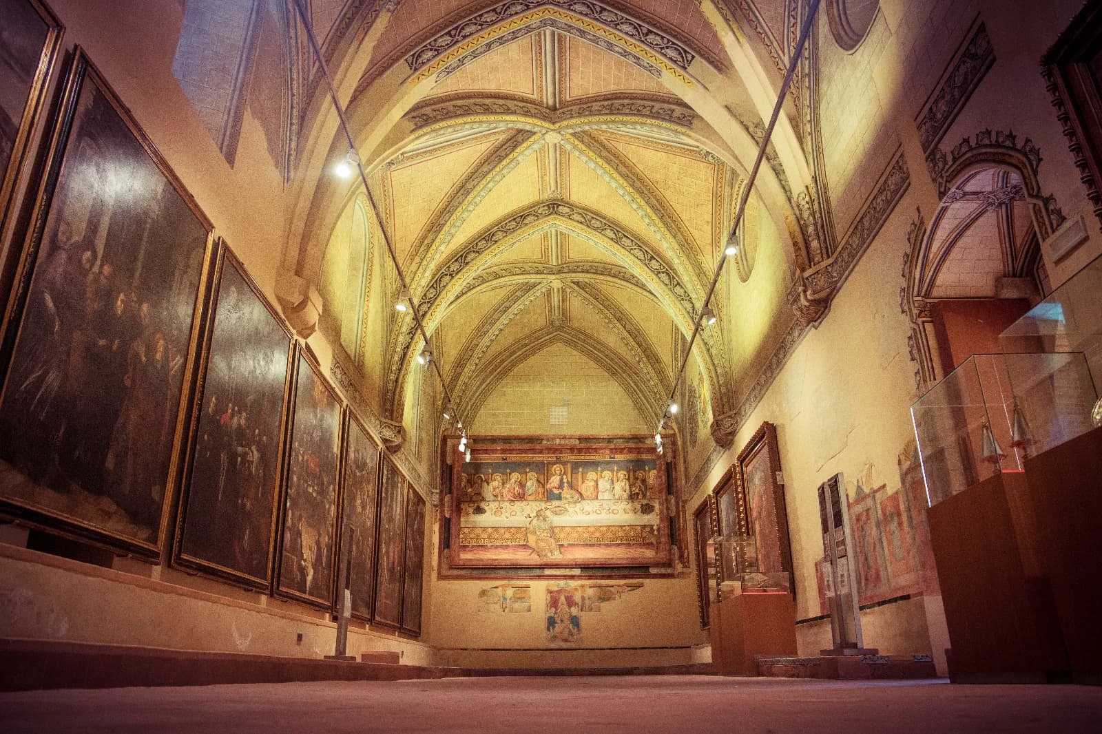 Gothic-vaulted hall in the Monastery of San Isidoro del Campo