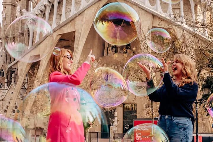 Personal photoshoot at an iconic Barcelona location